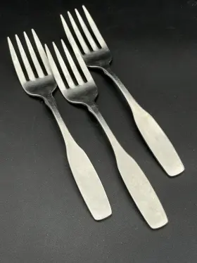 Oneida Ohspare/sfx4 Stainless Flatware Paul Revere - Salad Forks Set Of Three