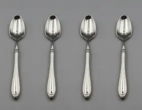 Oneida Ohsshar/tsx4 Stainless Sharona Teaspoons - Set Of Four Nos Usa