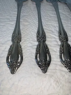 On231 Oneida Raphael Set Of 4 Dinner Forks Distinction Deluxe Stainless Flatware 7.25 Inch #2