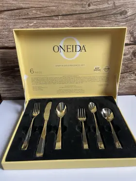 T711006al20 Oneida Stainless Flatware Moda 6pc Baby And Child Progress - Set New With Box