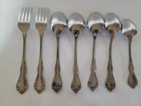 72941 Oneida/wm A. Rogers 7 Pcs. Ltd Deluxe Stainless Mansfield Glossy Silverware