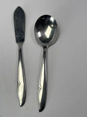 73208 Oneidacraft Set 2 Deluxe Oneida Profile Flatware Butter Knife Sugar Spoon Hostes
