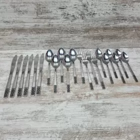 Oxh69 Oxford Hall 21 Pieces Flatware Lot Stainless Korea Fleur De Lis Vtg