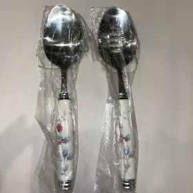 Pfaltzgraff 028225729261 Winterberry Pierced Tablespoon And Set Holiday