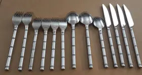 Piipii23 Pier 1 Pii23 Bamboo Lines Stainless 18/8 Satin Handle Glossy Bowl Flatware