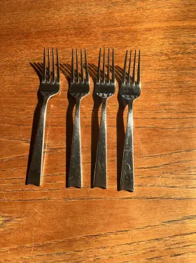 Pbn39 Pottery Barn Glossy Indent Tip Stainless 18/8 Japan Salad Fork 6 3/4 Inch #2