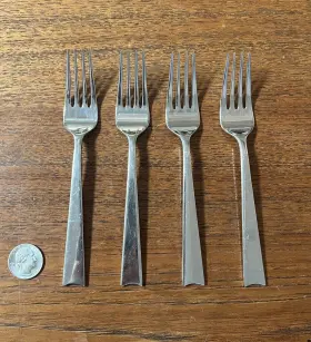 Pbn39 Pottery Barn Glossy Indent Tip Stainless 18/8 Japan Salad Fork 6 3/4 Inch