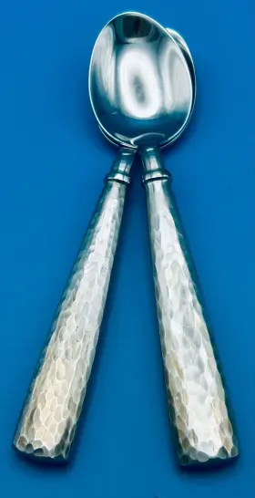 Pbn41 Pottery Barn 2 Two Oval Soup Spoons 7 1/2 Inch Stainless Flatware Hammered