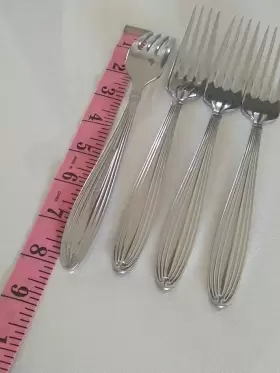 0693-0002 Reed & Barton And Jubilee 4 Dinner Forks #3