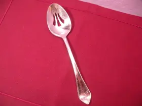 2628924 Reed & Barton And Beau Vallon Slotted Pierced Serving Spoon 8 7/8 Ge3