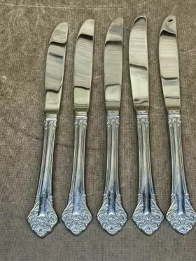 82285 Reed & Barton And Select Stainless Elegante Pattern 5 Dinner Knives Korea 9 1/8 Inch #2