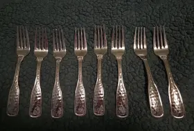 886079 Reed & Barton Lot Of 8 Williams Sonoma Provencal 7 Inch Salad Forks By And