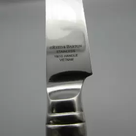 Reed & Barton Rdshaam/k2nfx4 Set Of Four - And Stainless Hammered Antique Dinner Knives New #3