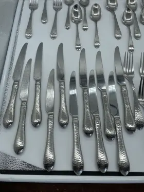 Rds299 Reed & Barton Res299 And Every Day Hammered Stainless 40 Pieces #3