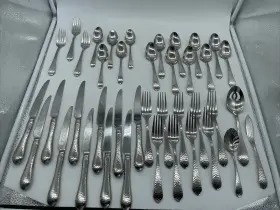 Rds299 Reed & Barton Res299 And Every Day Hammered Stainless 40 Pieces