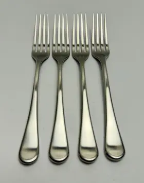 264-224 Robert Welch New Caesna Satin Dinner Table Fork 18/10 Stainless Steel 4 Pcs