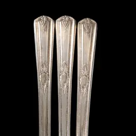 1926 Roberts & Belk And Sheffield England 3 Luncheon Knives Vintage Lyric I Pattern