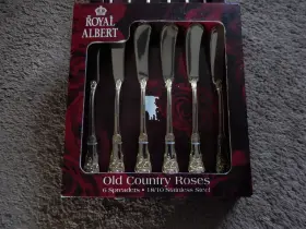 Royal Albert 028199870938 Old Country Roses 6 Piece Spreader Set 18/10 Stainless Gold Accent