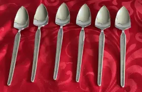 Rln8 Royalton Stainless Lot Of 6 Grapefruit Spoons Inch Nm Polished