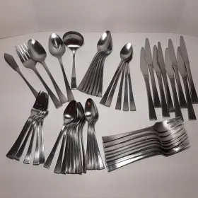 Srb33 Stanley Roberts 52 Pcs Mcm Tablespoons Stainless Flatware Korea