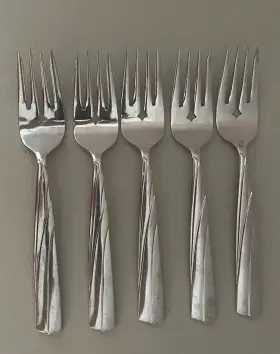 Mnf13 The Main Course Stainless Japan Twist Handle Glossy Lot Of 5 Dessert Forks
