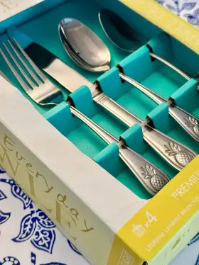 Towle 044228044569 Everyday Pineapple Delight Stainless Glossy Silverware