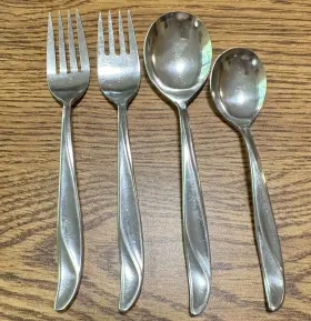 Tws110 Towle Scc Stainless Steel Japan Supreme Cutlery Set Of 4 Forks Spoons