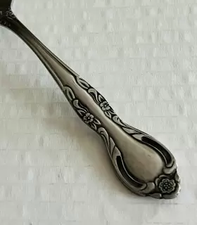 Usi29 United Silver & Co And Stainless Korea 4 Salad Forks Flower On Tip #2