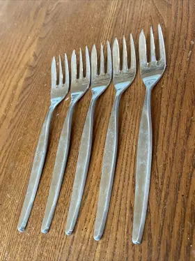 4180 Vazuma Lot Of 5 Pastry Cake Dessert Forks 3 Tine 6.25 Inch Long 18-8 Stainless Steel #3