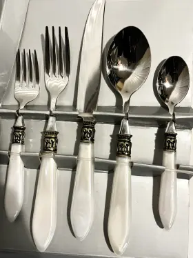 Wallace 730936074508 18/10 Stainless Steel 20pc. Flatware Set Service For Four