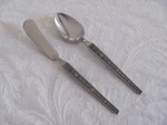 United Silver US12-STAINLESS-JAPAN-FLORAL W Black Accent-teaspoon & Butter Knife. Fixed Price $16.99.