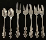 Oneida Brahms Stainless 1 Dinner, 4 Salad Fork, Teaspoon, Fruit (7). Fixed Price $39.99.