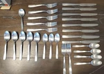 Oneida Stainless Steel 28 Pieces Moda Design 54-223. Fixed Price $69.90.