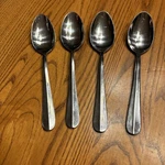 Hampton Silversmiths HSV81 Set Of 4 Oval Soup Table Spoon 7 1/2" Stainless. Fixed Price $18.99.