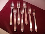 Hampton Silversmiths HSV108 Stainless 6 Dinner Forks & Salad. Fixed Price $21.89.