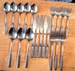 Lifetime LCU20 Stainless Rose W/scrolled Edge Japan Retired. Fixed Price $25.99.