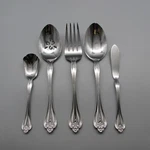 Oneida Stainless Flatware - Boutonniere 5PC Serving Set New. Fixed Price $24.97.