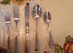 Mikasa French Countryside 18/10 Stainless 5PC. Place Setting Nrfb Mint. Fixed Price $24.99.