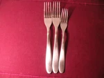 Zwilling Ja Henckels Gem Satin Stainless Flatware 2 Dinner Forks & 1 Salad. Fixed Price $36.75.