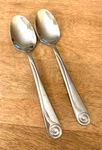 2 INS505 International Silver Stainless Scroll Tip China. Fixed Price $19.99.