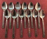 12 Teaspoons OXH69 Fleur De Lis Oxford Hall Stainless. Fixed Price $12.98.