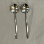 2 Pcs Oneida Fine Flatware Dinner Spoons 18/10 Stainless Steel Good Condition. Fixed Price $15.99.