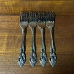 Oneida Community Stainless Steel Brahms Salad Forks Set Of 4 *free Shipping*. Fixed Price $22.95.