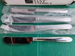 Set Of 4 Oneida V023KBBF Sant Andrea Mascagni Silverplate Bread & Butter Knives. Fixed Price $45.00.
