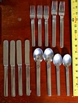 13 Pc Reed & Barton Middleburg Marlborough Stainless Flatware Forks Spoon Dinner. Fixed Price $39.99.