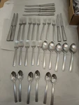 32 Pc Oneida Mercer Frosted Flatware Knives Forks Spoons Ship Free Priority F7. Fixed Price $120.00.