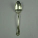 Oneida Community Primrose Par 1915 Silverplate Oval Spoon Flatware Glossy. Fixed Price $5.81.
