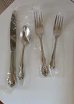 Oneida Wm Rogers Mansfield Amadeus Stainless Dinner Flatware Set Orig Box. Fixed Price $29.99.