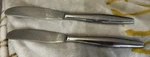 Lifetime Stainless Flatware Japan Dinner Knives . Lot 2 (two). Fixed Price $14.00.