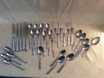 Oneida OHS103 Wm.a Rogers Custom Stainless Glossy Mixed Lot 33 Pieces. Fixed Price $30.00.